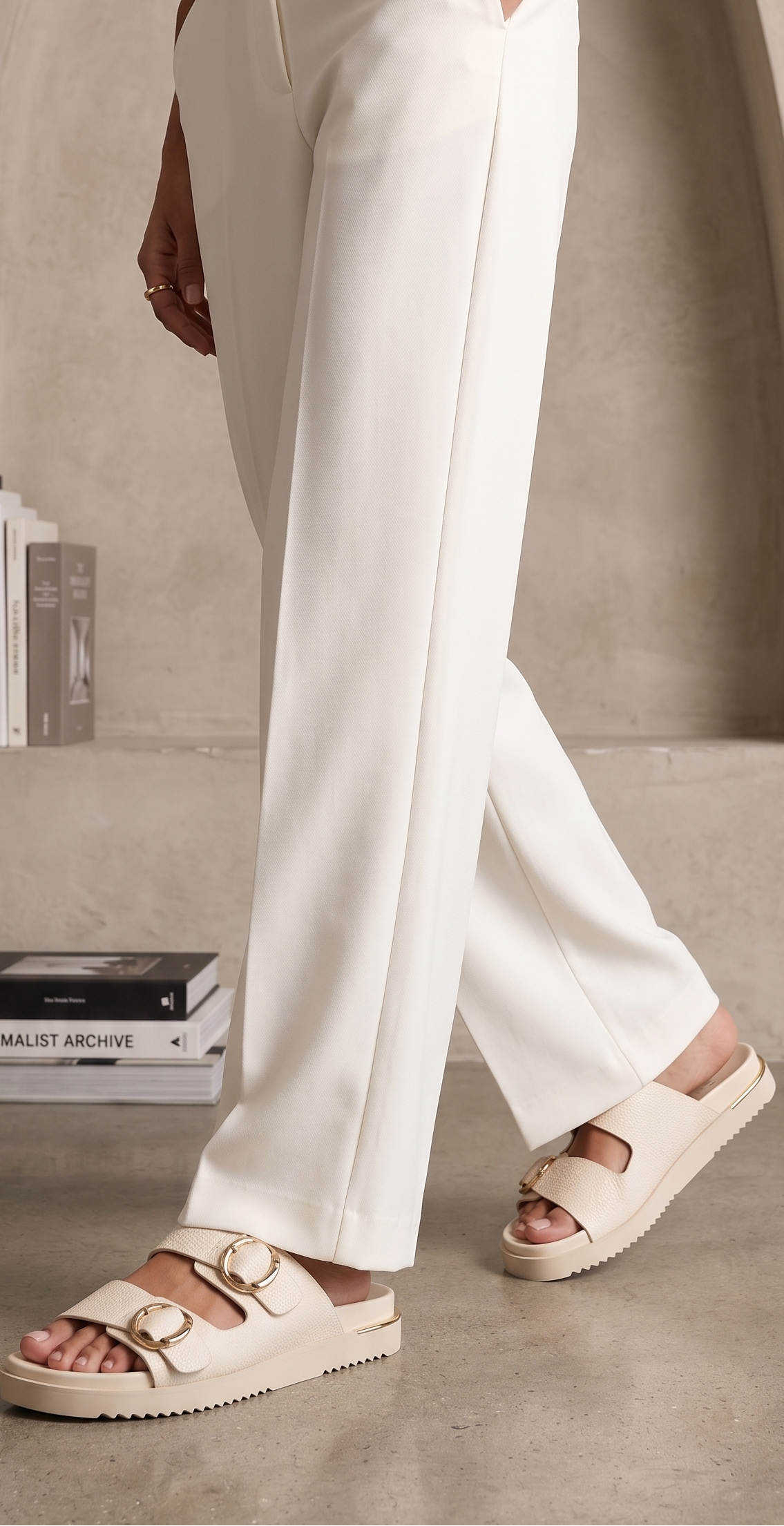 Comfort Slip On IK0135-Ivory