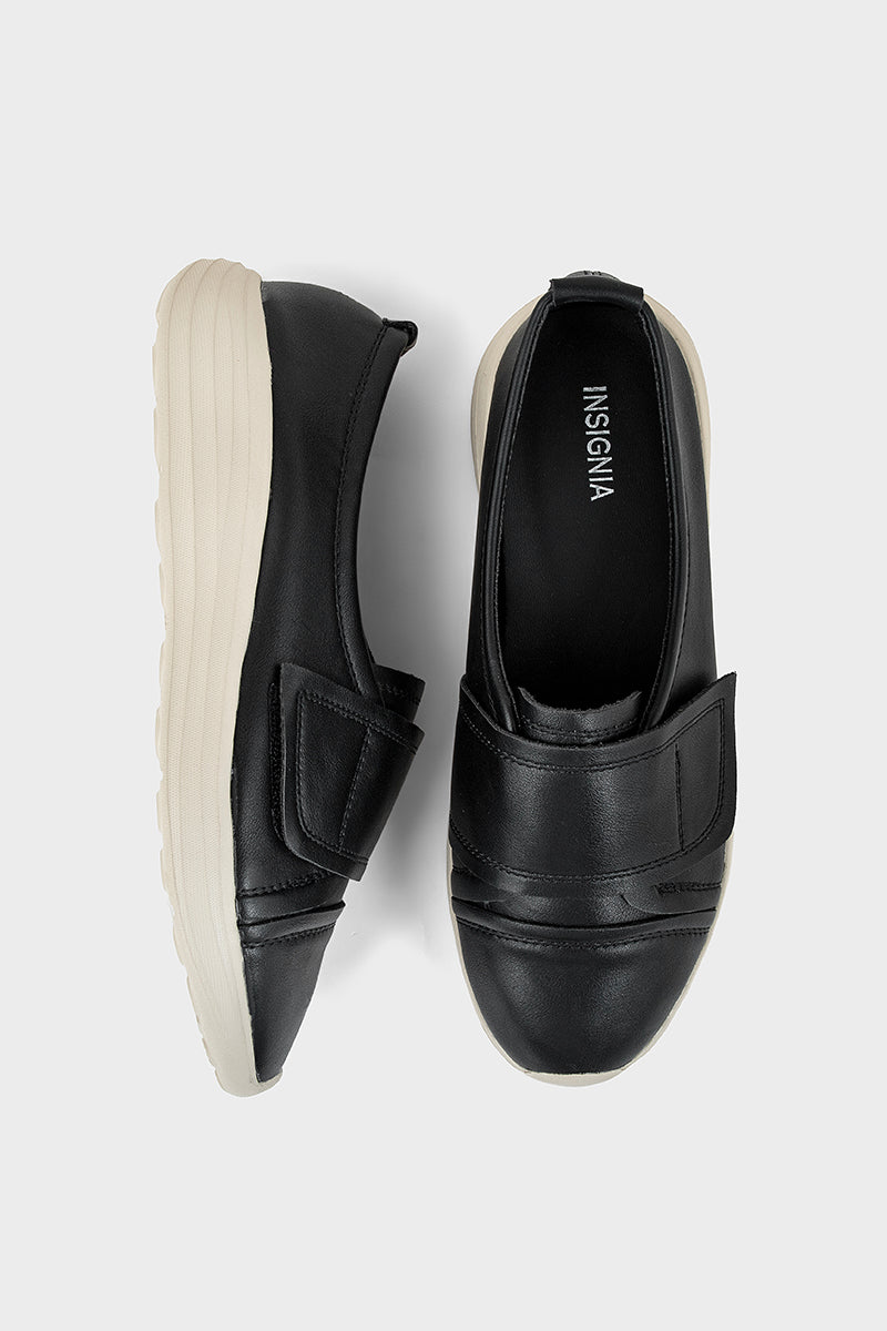 Casual Sneakers IC7542-Black