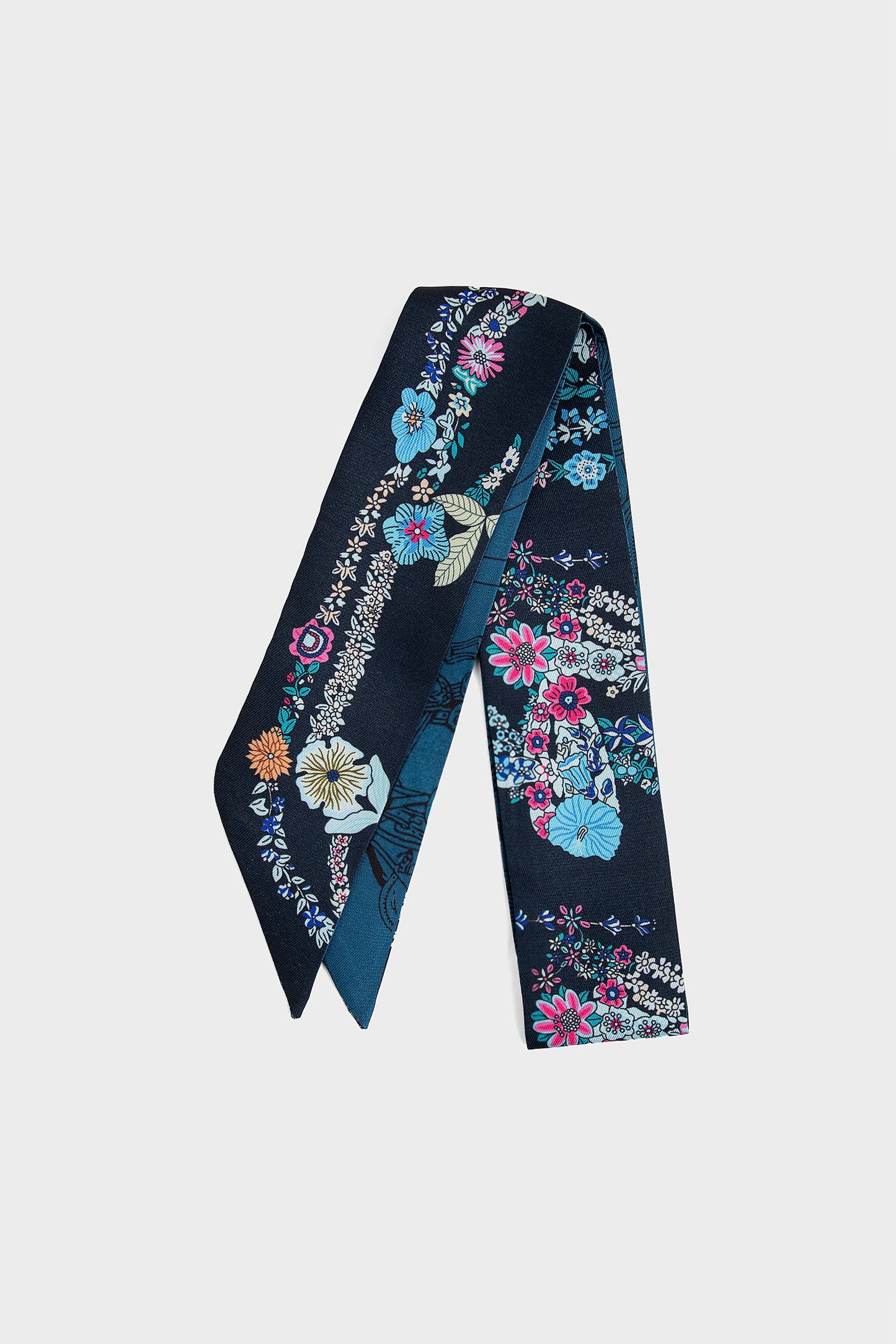 BF0005-Navy