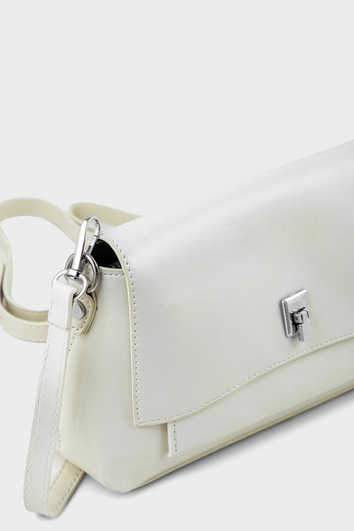 Cross Shoulder Bags BS2348-Ivory