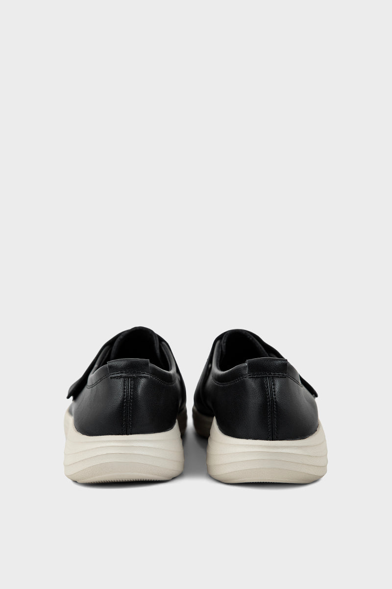 Casual Sneakers IC7542-Black