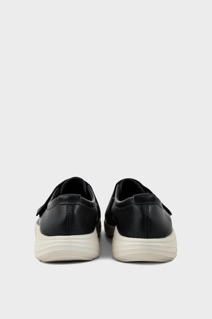 Casual Sneakers IC7542-Black