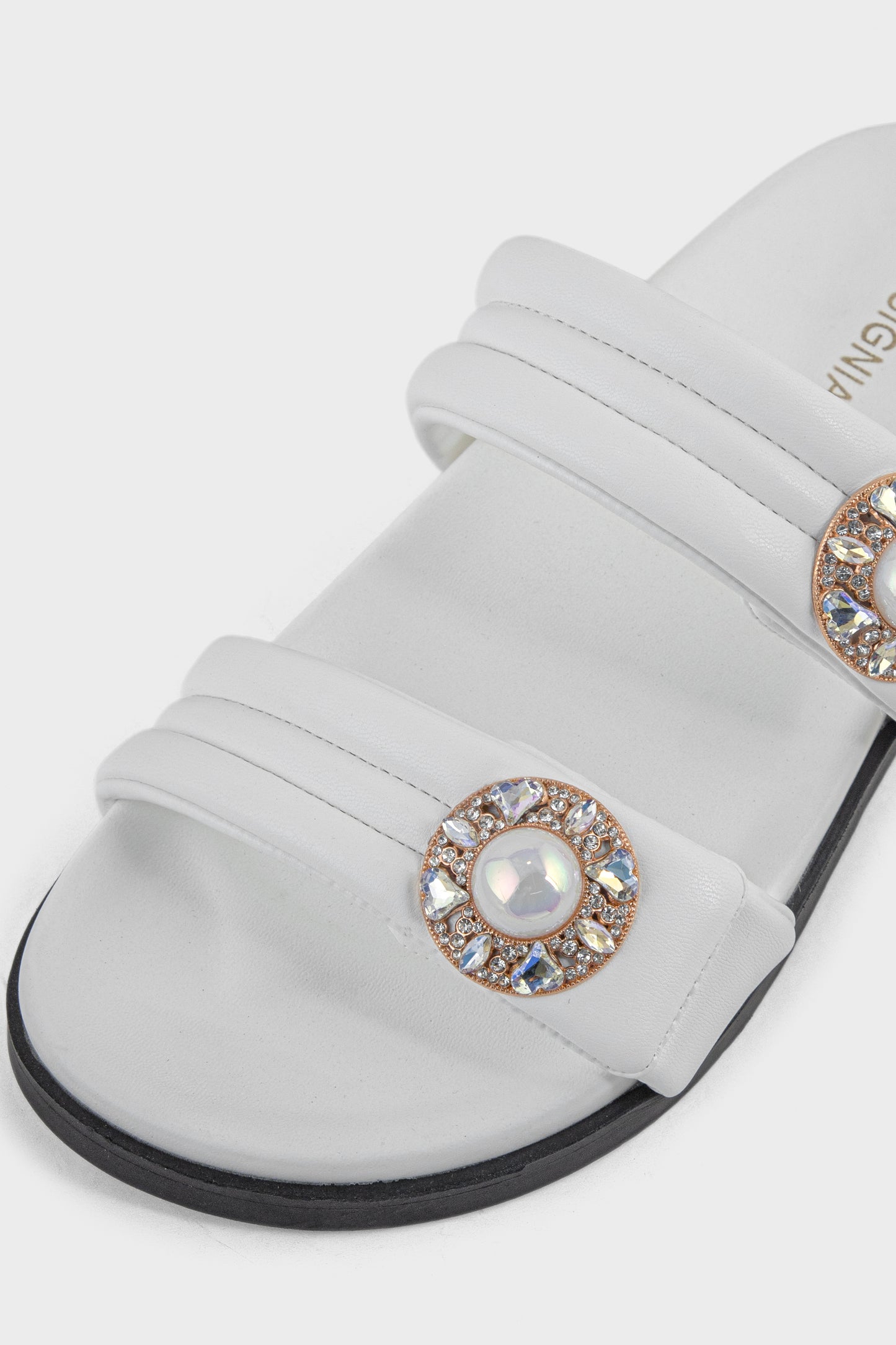 Comfort Slip On IK0106-White