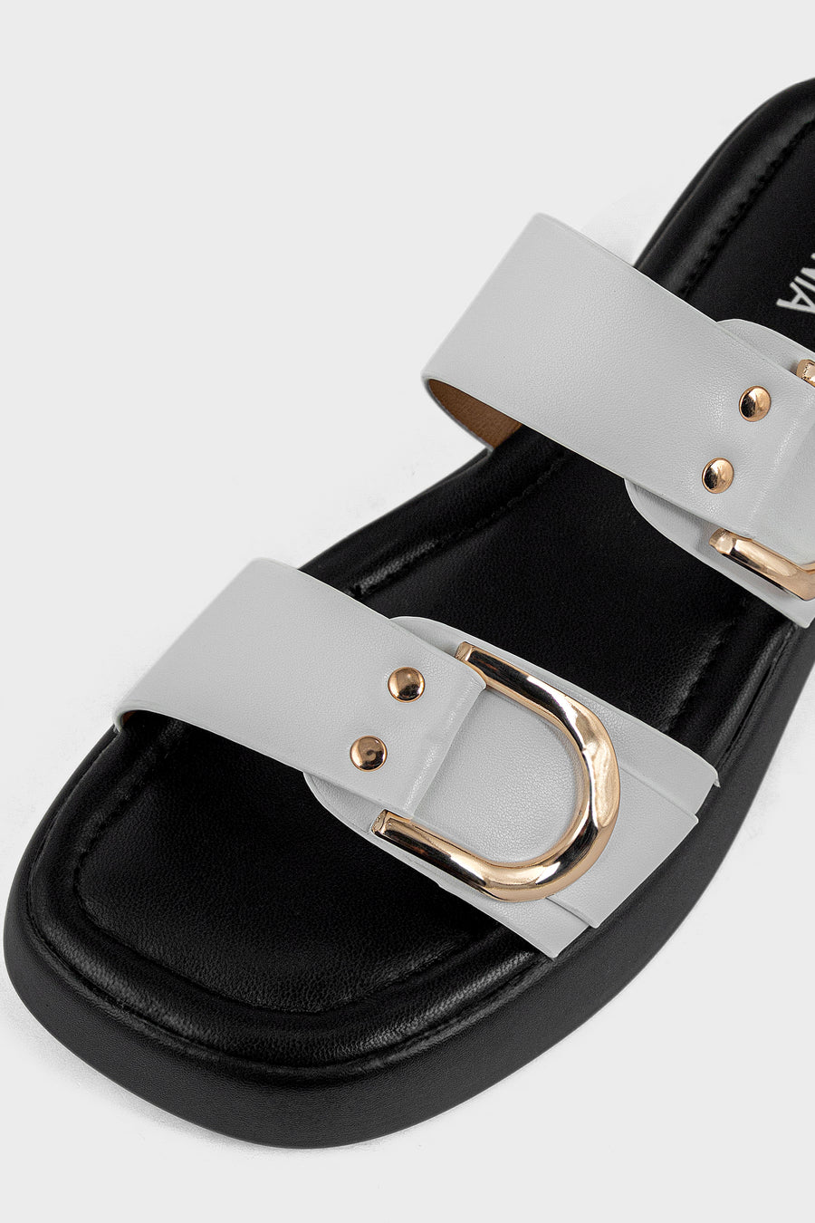 Comfort Slip On IK0122-White