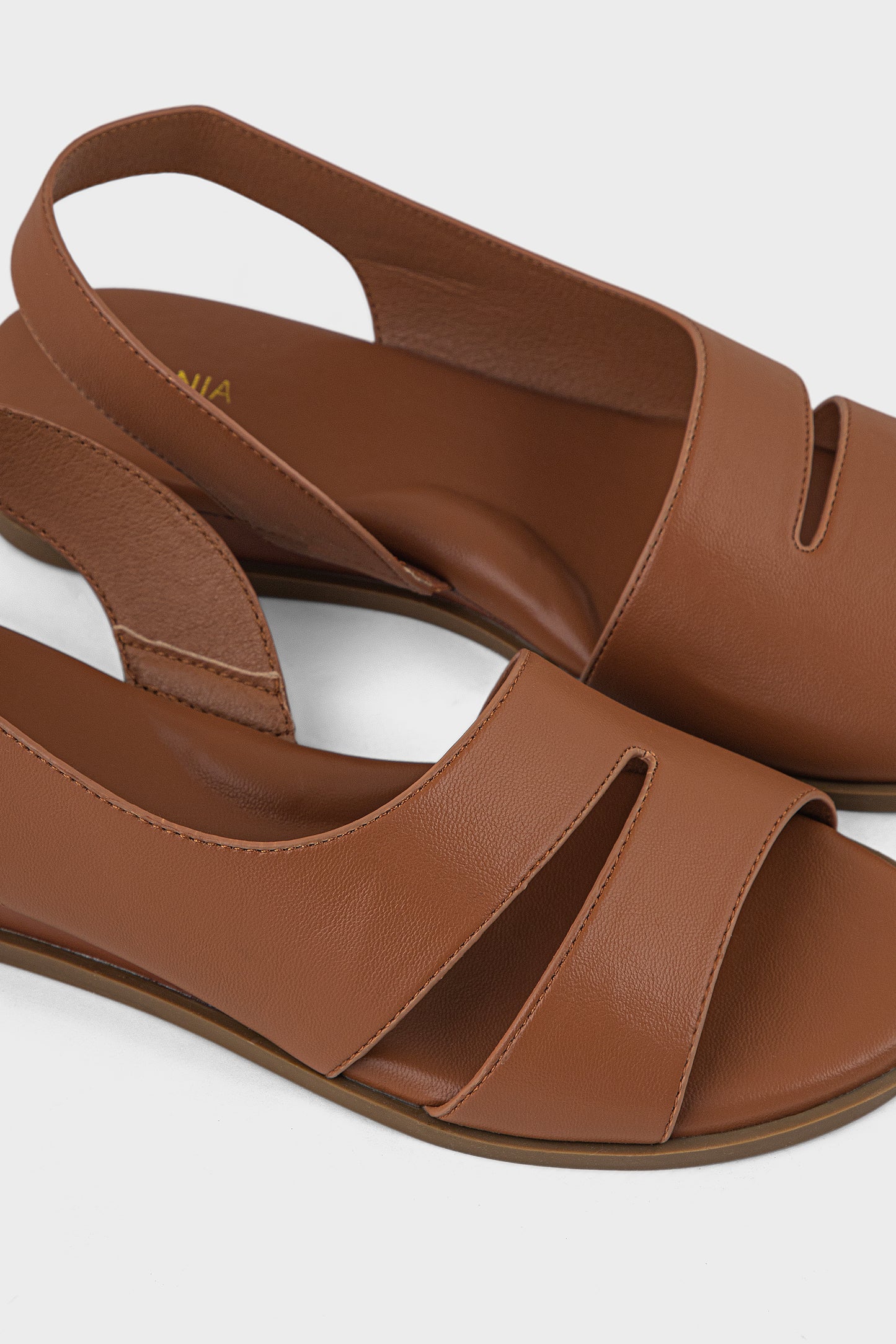 Comfort Sandal IK2027-Tan