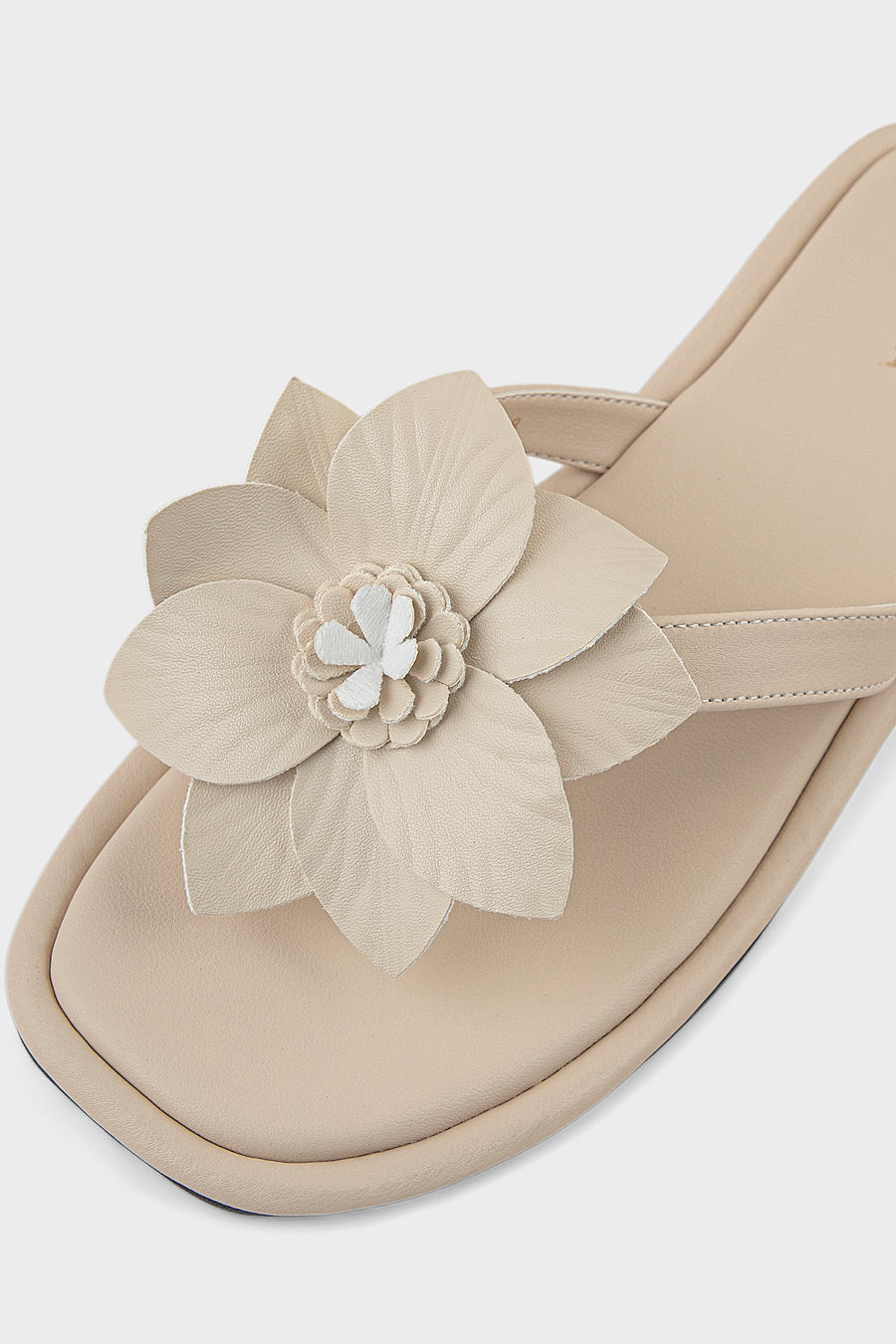 Casual Slip On IC0107-Ivory