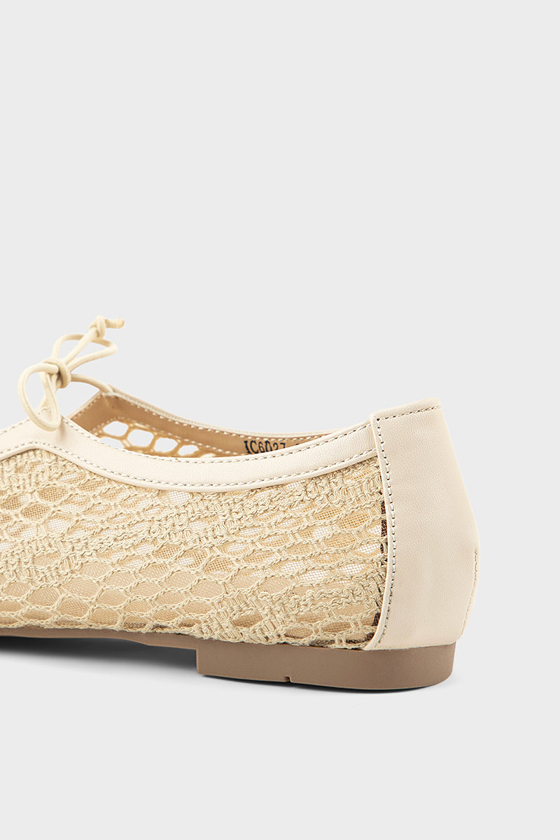 Casual Pumps IC6027-Ivory