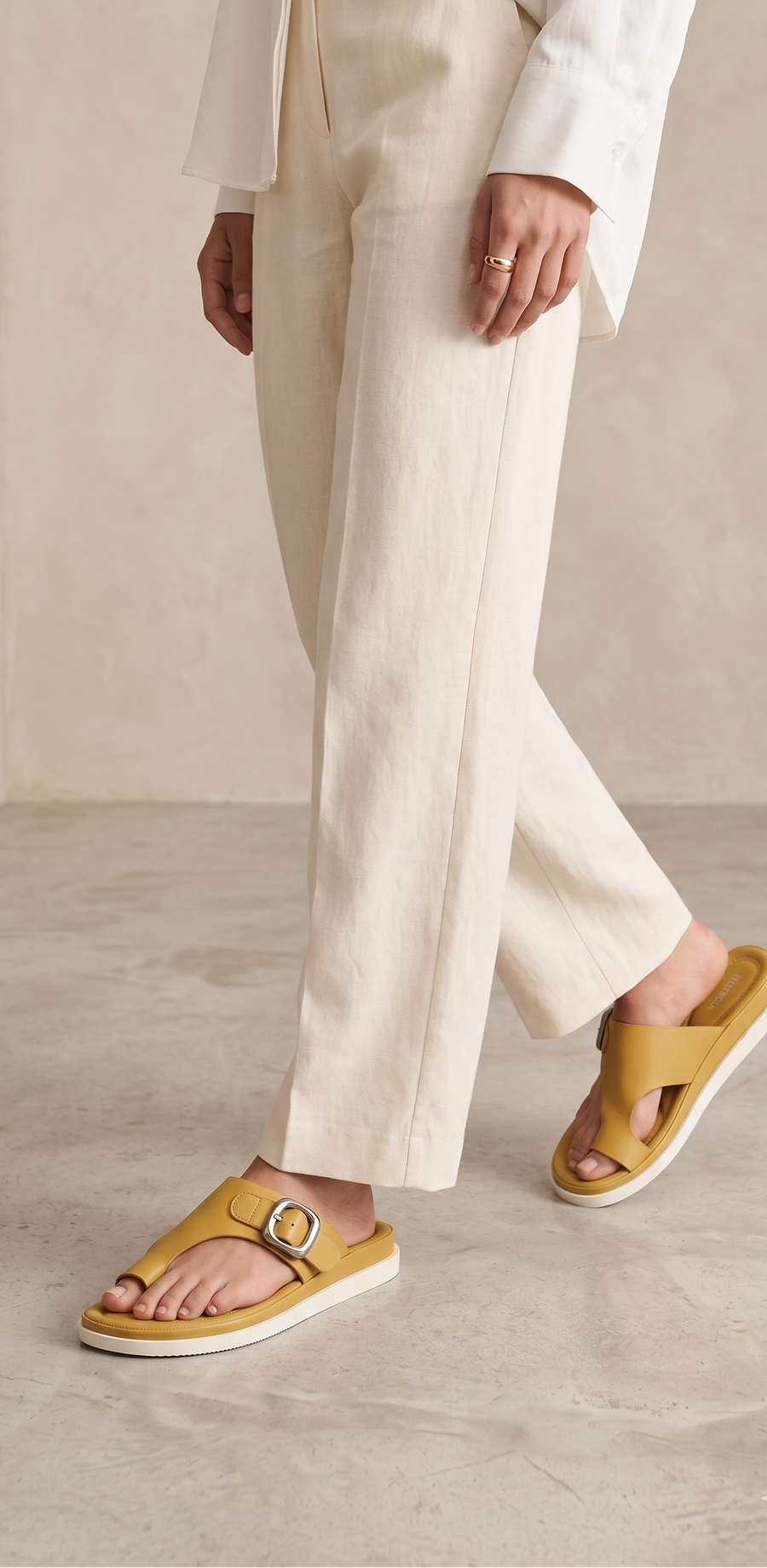 Comfort Slip On IK0138-Yellow