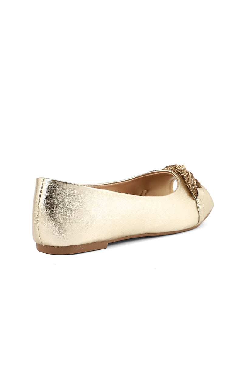 Gold clearance toe shoes